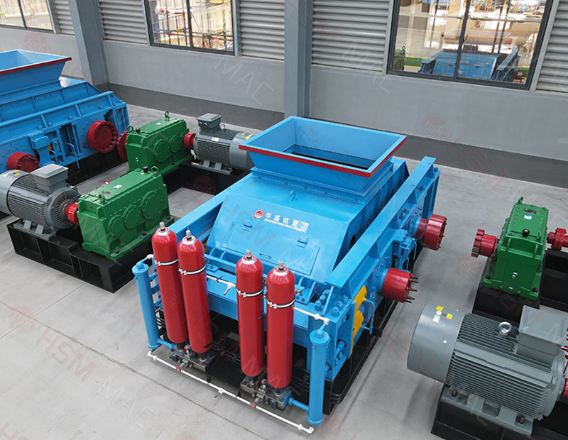 全液壓對(duì)輥制砂機(jī)